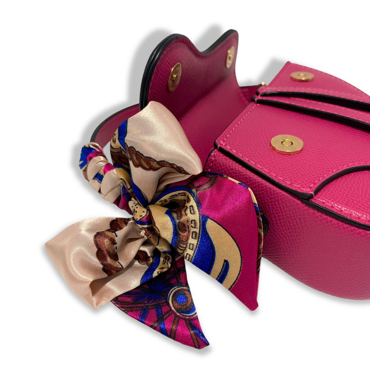 Doe a Dear Saddle Purse w/ Scarf