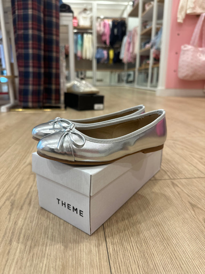 Theme Spence Ballet Flat