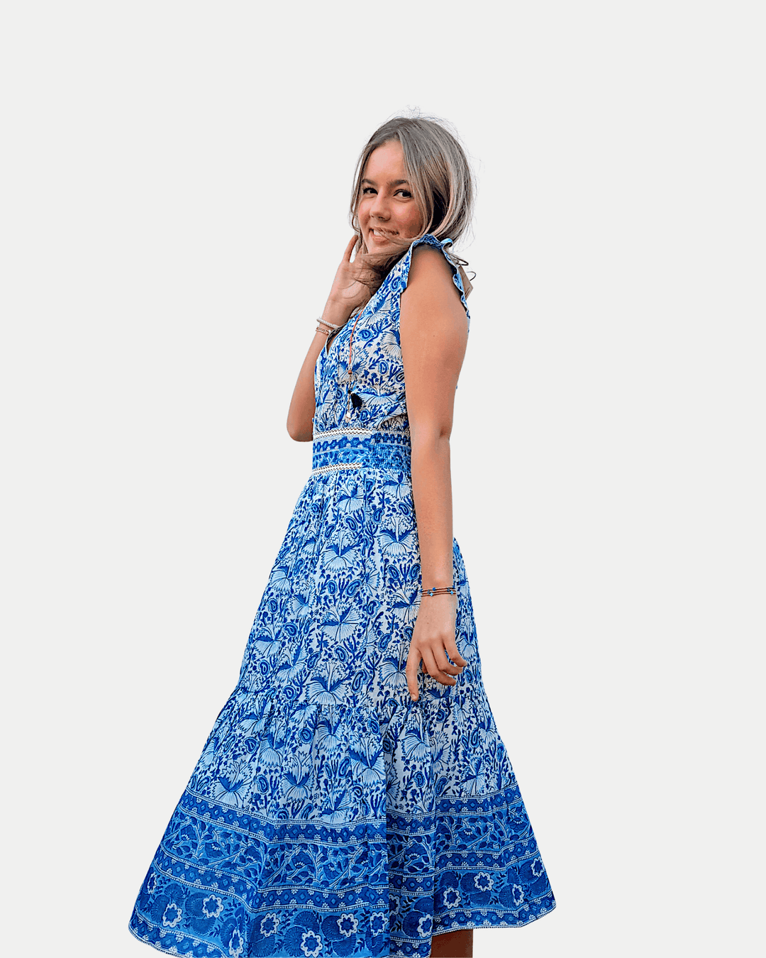 annabelle midi dress Our ANNABELLE midi dress in lightweight seersucker. Comfortable and easy to wear, it's perfect for wherever the day takes you