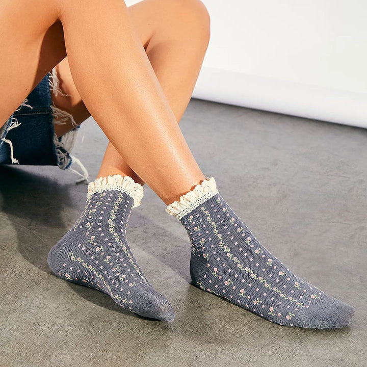 Free People Rosebud Waffle Knit Ankle Socks