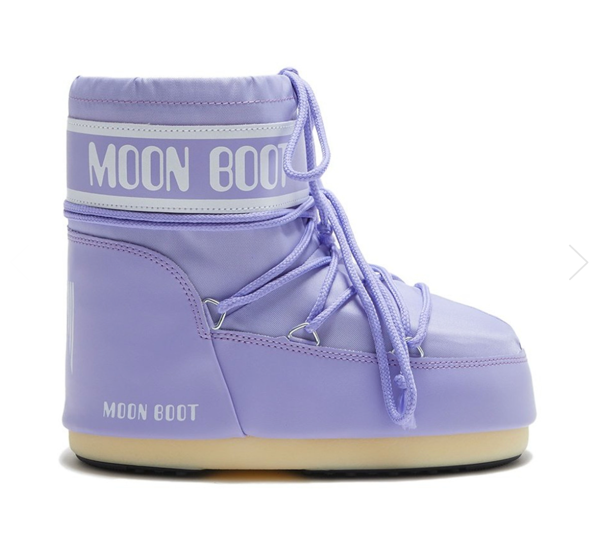 Lilac icon  low moon boot