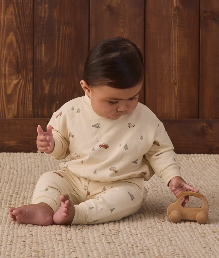 Quincy Mae Holiday Drive Relaxed Sweatshirt/Sweatpant SET