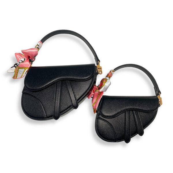 Doe a Dear Saddle Purse w/ Scarf